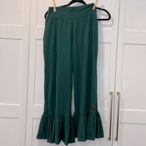 Green big ruffle pull on pants